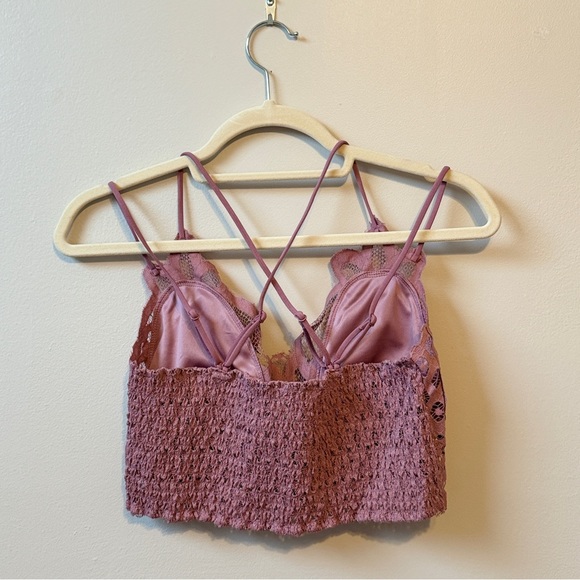 Crochet Lace Bralette with Bra Pads - Picture 4 of 4